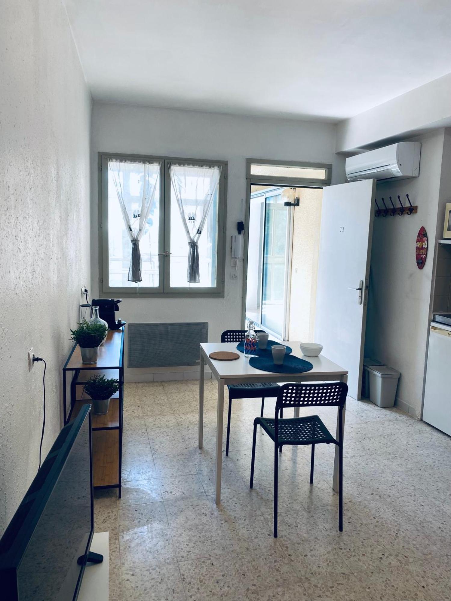 La Maison D'Antonin Nimes Luaran gambar